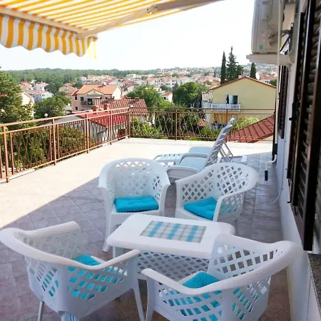 Apartments Kamelija Malinska Exterior photo