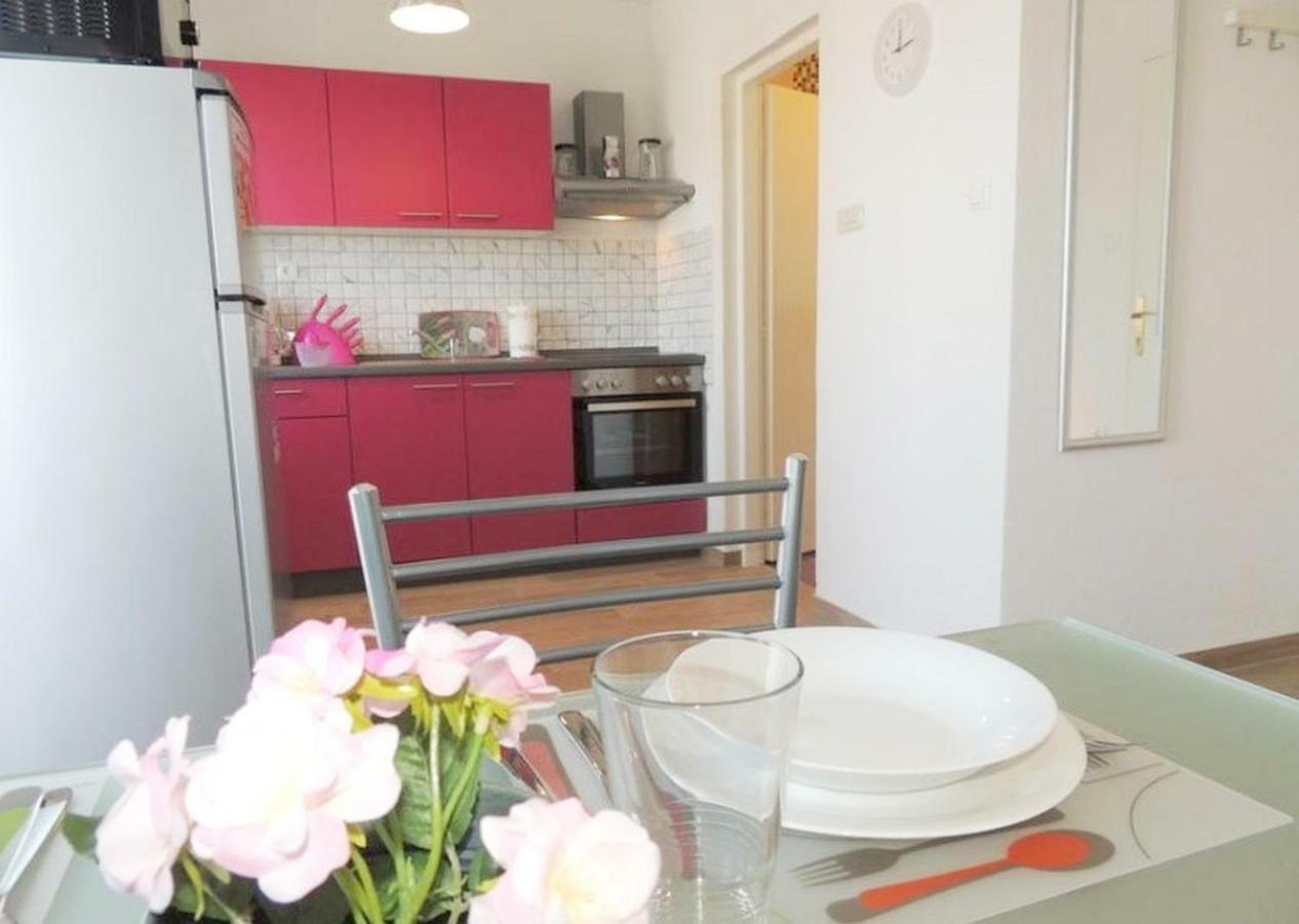 Kamelija Apartament Malinska